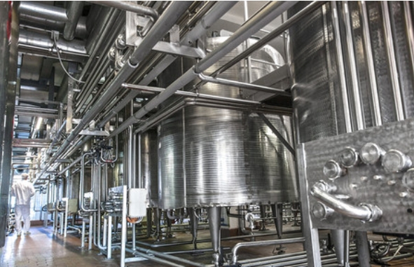 去霉斑助洗剂在食品设备清洗中的应用